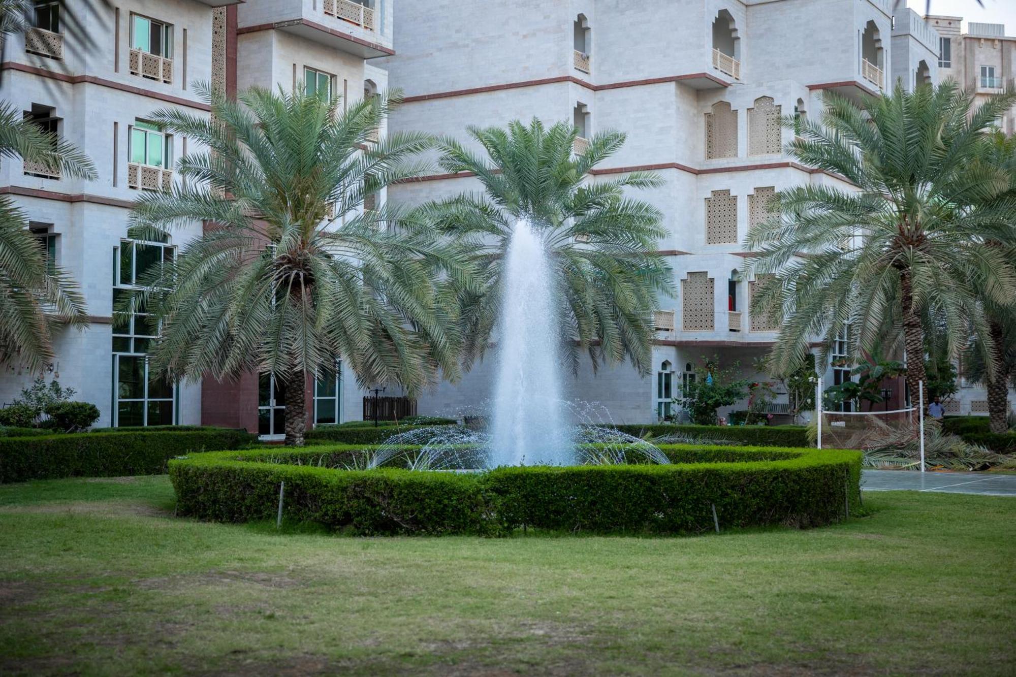 Muscat Oasis Residences Exterior foto